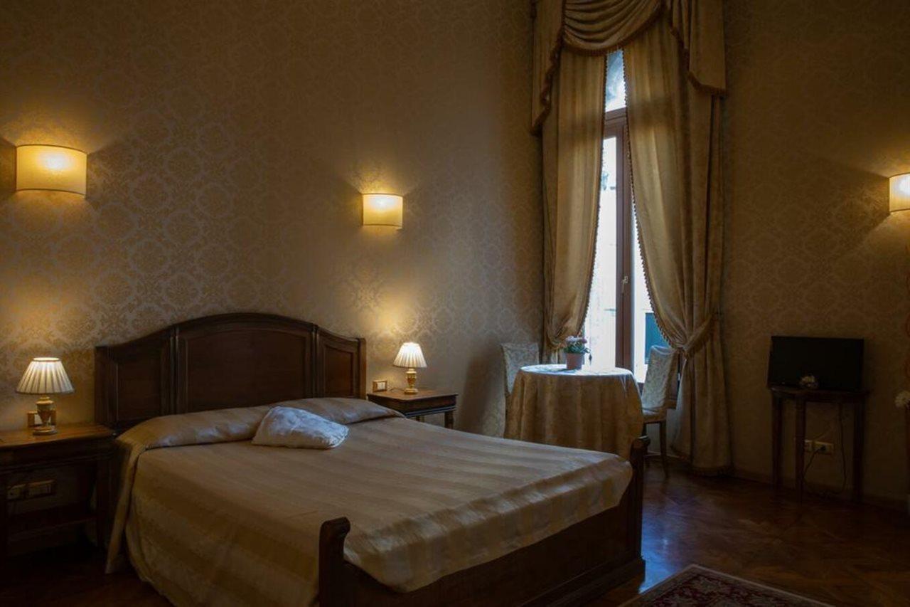 Dimora Al Doge Beato Vista Canale Venesia Bagian luar foto