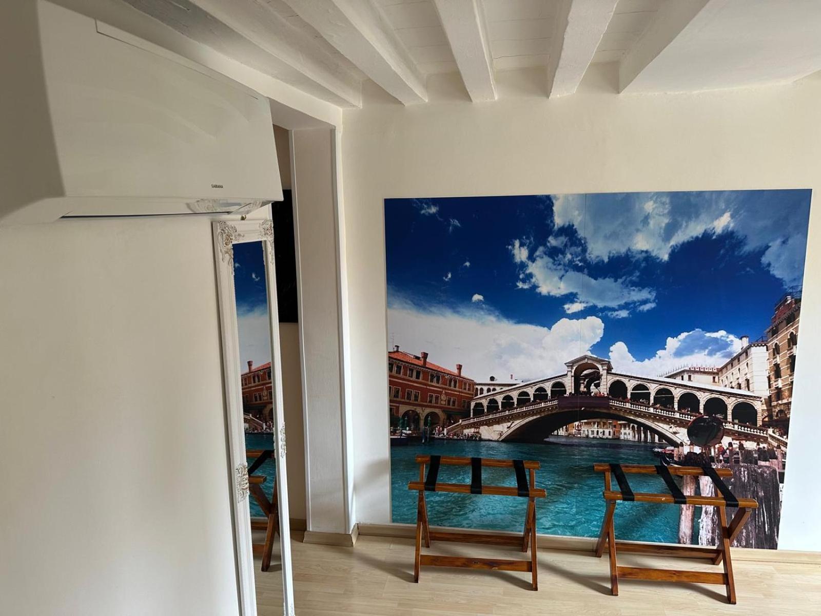 Dimora Al Doge Beato Vista Canale Venesia Bagian luar foto
