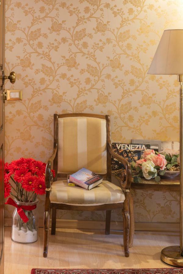 Dimora Al Doge Beato Vista Canale Venesia Bagian luar foto